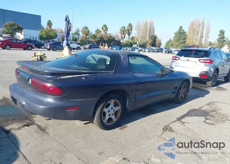 2000 Pontiac Firebird z USA, uszkodzony, nr VIN 2G2FS22K9Y2165316